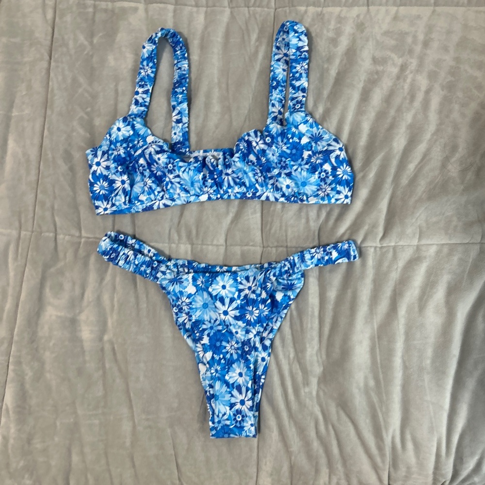 NWT SHEIN Floral Blue Bikini Set